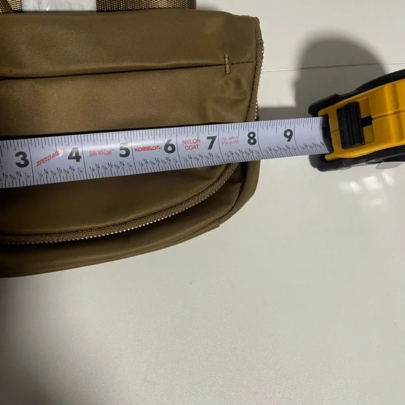 Lululemon All Night Festival Bag Micro NWT One Size - Picture 7 of 9